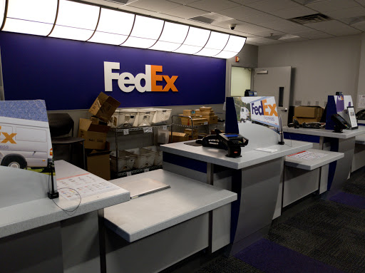 Shipping and Mailing Service «FedEx Ship Center», reviews and photos, 3433 2400 S, West Valley City, UT 84119, USA