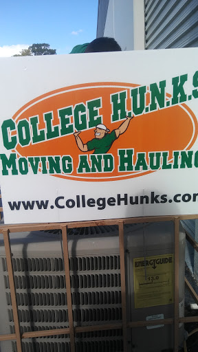 Moving Company «College Hunks Hauling Junk and Moving», reviews and photos, 6270 Edgewater Dr #3600, Orlando, FL 32810, USA