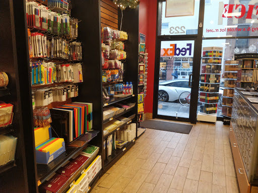 Shipping and Mailing Service «Office 11211», reviews and photos, 223 Bedford Ave, Brooklyn, NY 11211, USA