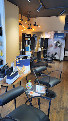 Anthony hairstylist à Carry-le-Rouet