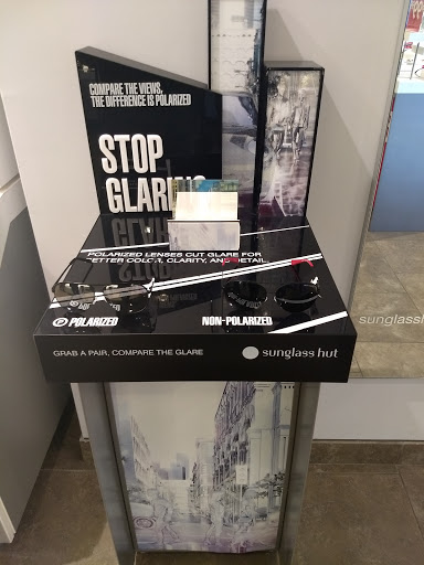 Outlet Store «Tanger Outlet Blowing Rock», reviews and photos, 278 Shoppes on the Parkway Rd, Blowing Rock, NC 28605, USA