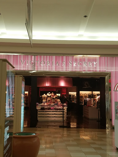 Shopping Mall «Ocean County Mall», reviews and photos, 1201 Hooper Ave, Toms River, NJ 08753, USA