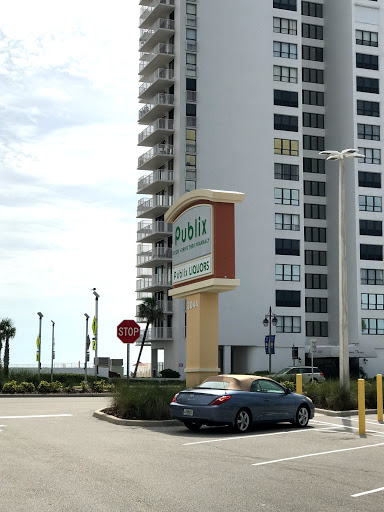 Liquor Store «Publix Liquors at Daytona Beach Shores», reviews and photos, 3038 S Atlantic Ave, Daytona Beach Shores, FL 32118, USA