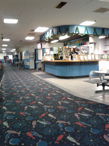 Bowling Alley «Ten Pin Strike & Spare Family Fun Center», reviews and photos, 200 Ten Pin Ln, Louisville, KY 40207, USA