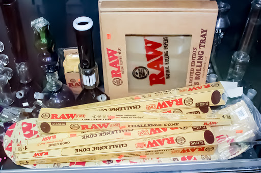 Tobacco Shop «Ace Tobacco Shop», reviews and photos, 2501 Lake Ave, Altadena, CA 91001, USA