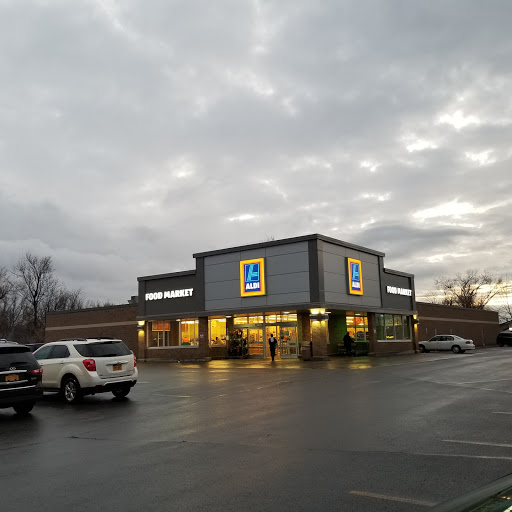 Supermarket «ALDI», reviews and photos, 1165 Arsenal St, Watertown, NY 13601, USA