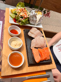 Sashimi du Restaurant L'Art'Doise - Cuisson sur pierre à Dole - n°4