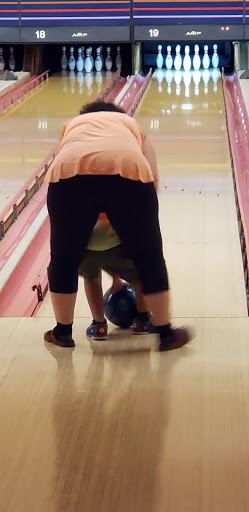 Bowling Alley «Rebman Recreation Inc», reviews and photos, 5300 Oberlin Ave, Lorain, OH 44053, USA