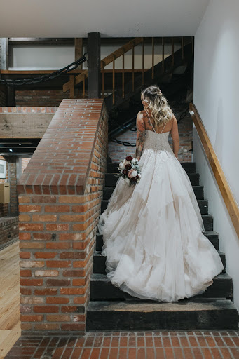 Bridal Shop «Blue Bridal Boutique», reviews and photos, 685 S Broadway b, Denver, CO 80209, USA