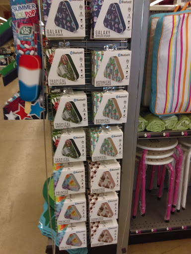 Variety Store «Five Below», reviews and photos, 1078 E Lancaster Ave, Downingtown, PA 19335, USA