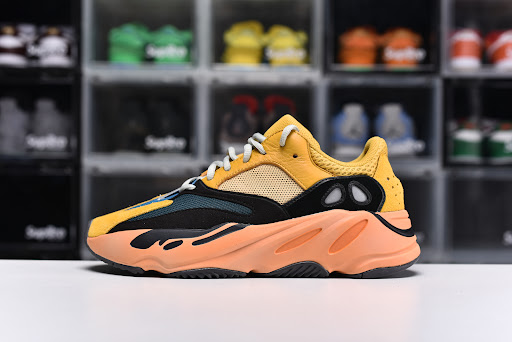 Shoe Store «DSW Designer Shoe Warehouse», reviews and photos, 2753 E Eastland Center Dr, West Covina, CA 91791, USA