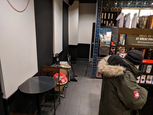 Coffee Shop «Starbucks», reviews and photos, 5440 Dixie Hwy, Fairfield, OH 45014, USA