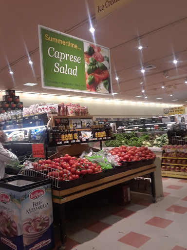 Grocery Store «Market Basket», reviews and photos, 1 General Way, Reading, MA 01867, USA