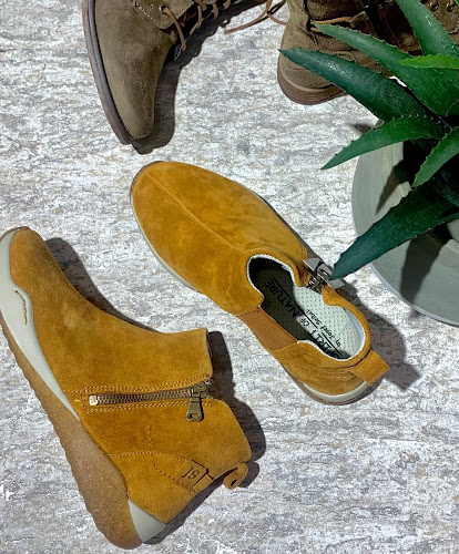 Footloose Shoes - New Plymouth