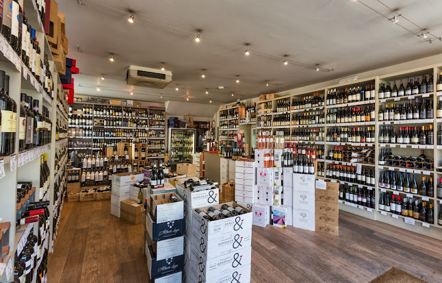 Reviews of Lea & Sandeman Wine Merchants in London - Liquor store