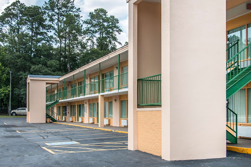 Quality Inn Hinesville - Fort Stewart Area image 1