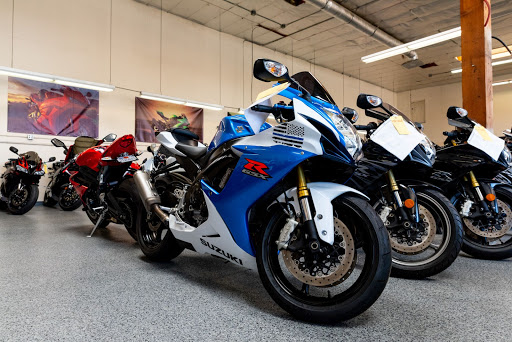 AK Motors image