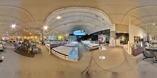 Furniture Store «Hillside Furniture», reviews and photos, 2300 S Telegraph Rd, Bloomfield Hills, MI 48302, USA