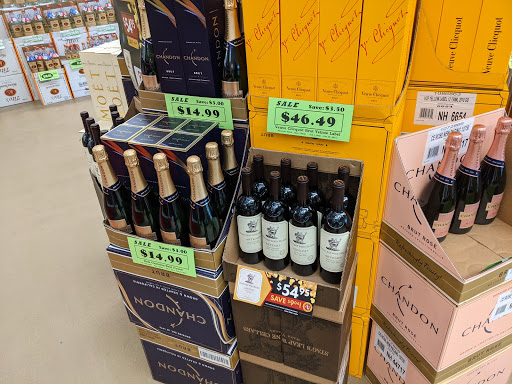 State Liquor Store «NH Liquor & Wine Outlet», reviews and photos, 500 Woodbury Ave, Portsmouth, NH 03801, USA