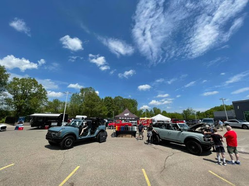 Car Dealer «Hines Park Ford», reviews and photos, 56558 Pontiac Trail, New Hudson, MI 48165, USA