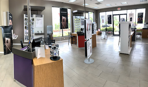 Cell Phone Store «Verizon Authorized Retailer, TCC», reviews and photos, 2091 Indian River Blvd, Vero Beach, FL 32960, USA