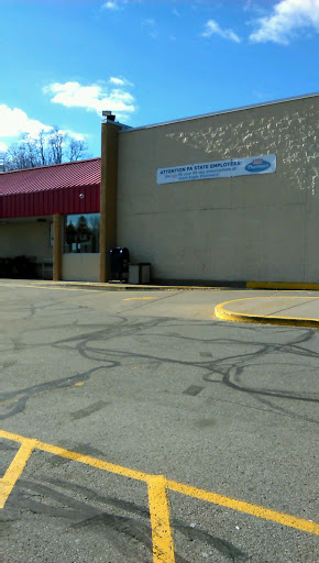 Supermarket «Giant Eagle Supermarket», reviews and photos, 1300 Country Club Rd, Monongahela, PA 15063, USA