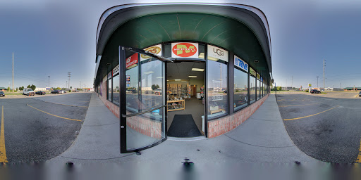 Orthopedic Shoe Store «Tru-Fit Comfort Shoe Store», reviews and photos, 2644 Henry St, Muskegon, MI 49441, USA