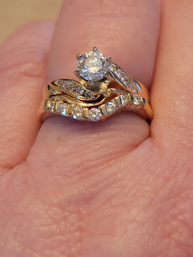 Jeweler «Dan Gould Jewelers», reviews and photos, 120 E Main St, Anoka, MN 55303, USA