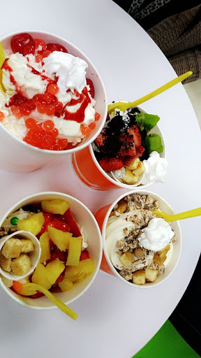 Frozen Yogurt Shop «Chill Yogurt Cafe», reviews and photos, 6167 Airport Blvd, Mobile, AL 36608, USA