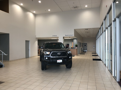 Car Dealer «Colonial Toyota», reviews and photos, 550 George Washington Hwy, Smithfield, RI 02917, USA