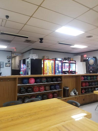 Restaurant «Strike Time Restaurant & Lanes», reviews and photos, 11 S Grand Ave, Neillsville, WI 54456, USA