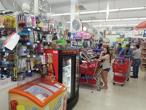 Discount Store «National Wholesale Liquidators», reviews and photos, 7101 Kissena Blvd, Flushing, NY 11367, USA