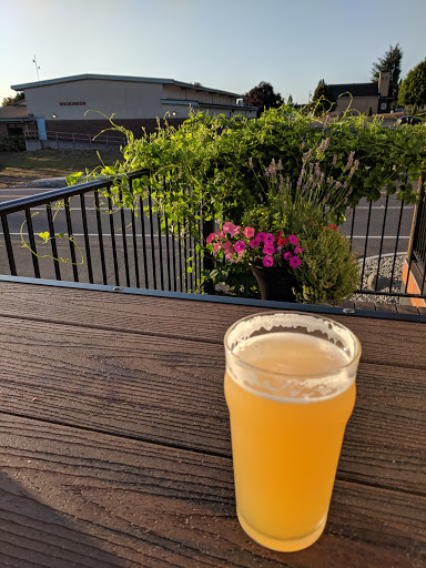 Grocery Store «Hockinson Market», reviews and photos, 15814 NE 182nd Ave, Brush Prairie, WA 98606, USA