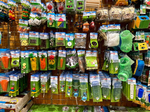 Pet Store «All Pets Club», reviews and photos, 1167 N Colony Rd, Wallingford, CT 06492, USA