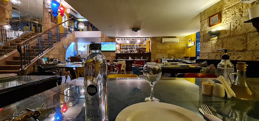 مطعم الضيعة