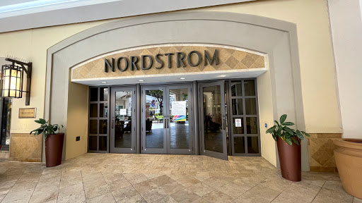 Department Store «Nordstrom Shops at Merrick Park», reviews and photos, 4310 Ponce De Leon Blvd, Coral Gables, FL 33146, USA