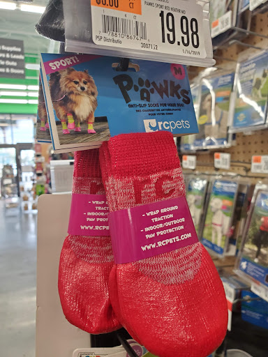 Pet Supply Store «Pet Supplies Plus», reviews and photos, 21703 Village Lakes Shopping Center Dr, Land O Lakes, FL 34639, USA
