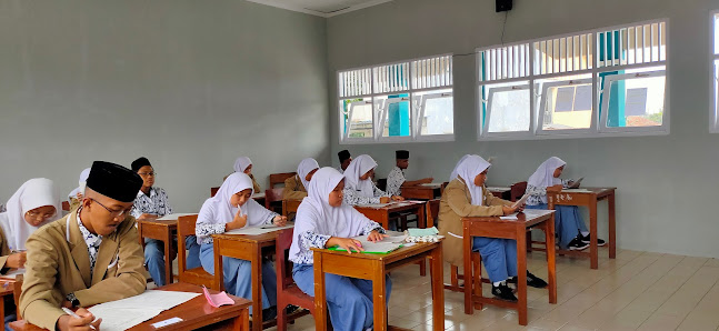 Ruang kelas - MA Modern Islamic Boarding School Al Azhary