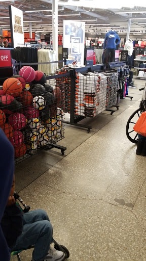 Sporting Goods Store «Nike Factory Store», reviews and photos, 4642 Factory Stores Blvd FF100, Myrtle Beach, SC 29579, USA