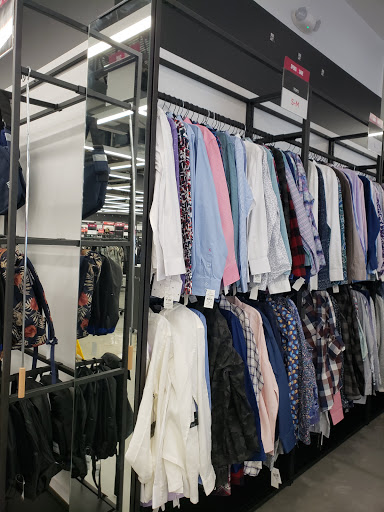 Department Store «Saks OFF 5TH», reviews and photos, 6502 Springfield Mall, Springfield, VA 22150, USA