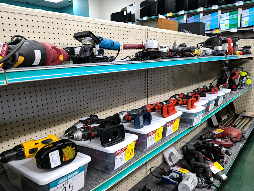 Check Cashing Service «SuperPawn», reviews and photos, 2646 W Horizon Ridge Pkwy, Henderson, NV 89052, USA