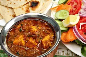 Jai Sindhi Tadka best chicken curry best dal pakwan best mutton image