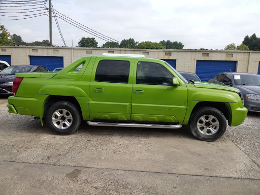 Auto Body Shop «Maaco Collision Repair & Auto Painting», reviews and photos, 2200 N Church St, Greensboro, NC 27405, USA