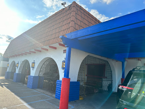 ZPR’s House of Car Wash en Montclair