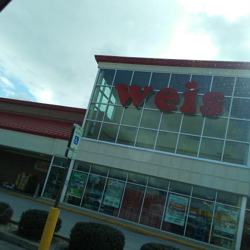 Supermarket «Weis Markets», reviews and photos, 1056 Wayne Ave, Chambersburg, PA 17201, USA