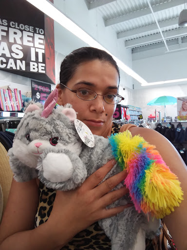 Variety Store «Five Below», reviews and photos, 2320 S I-35 Service Rd, Oklahoma City, OK 73160, USA