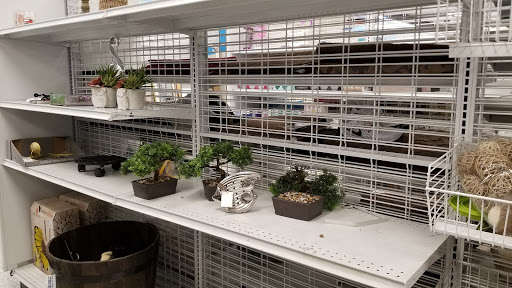 Clothing Store «Ross Dress for Less», reviews and photos, 7612 Denton Hwy, Watauga, TX 76148, USA