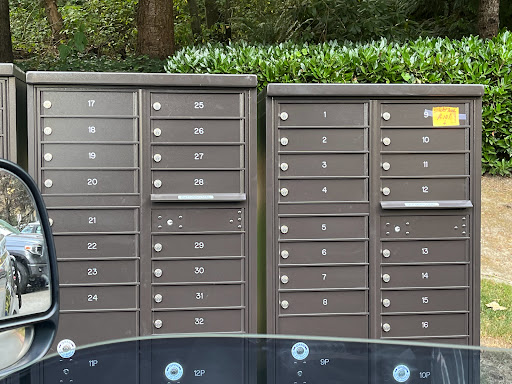 Post Office «United States Postal Service», reviews and photos, 10500 Beardslee Blvd, Bothell, WA 98011, USA