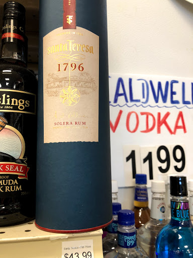 Wine Store «Cumberland Wine & Spirits», reviews and photos, 275 Broad St, Cumberland, RI 02864, USA