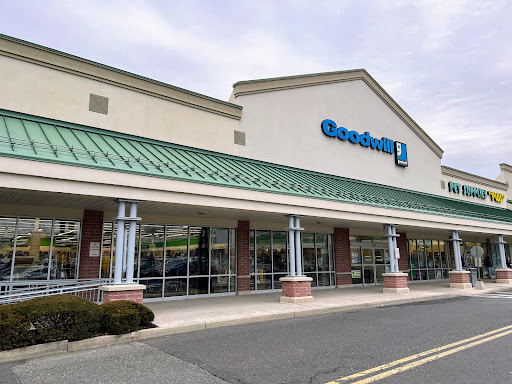 Thrift Store «Goodwill Store & Donation Center», reviews and photos